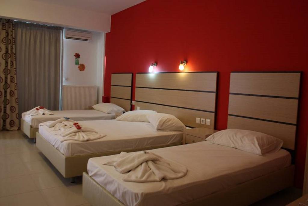 Rainbow Resort Paralía Kültér fotó
