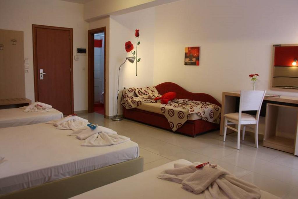 Rainbow Resort Paralía Kültér fotó