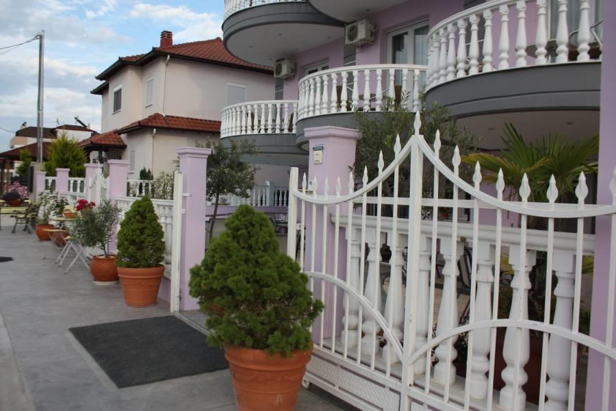 Rainbow Resort Paralía Kültér fotó